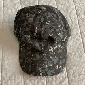 REI Women’s Floral Camo Baseball Cap - Green/Grey